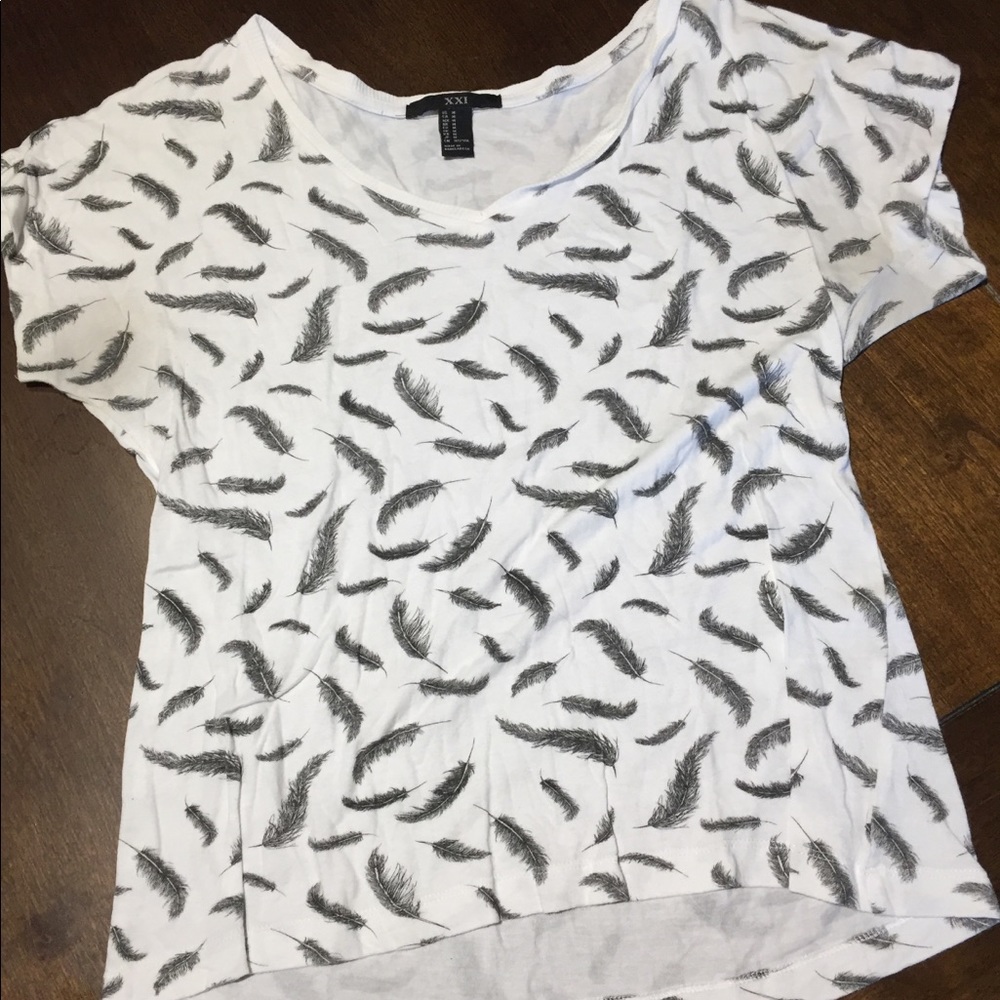 XXI FEATHER T-SHIRT